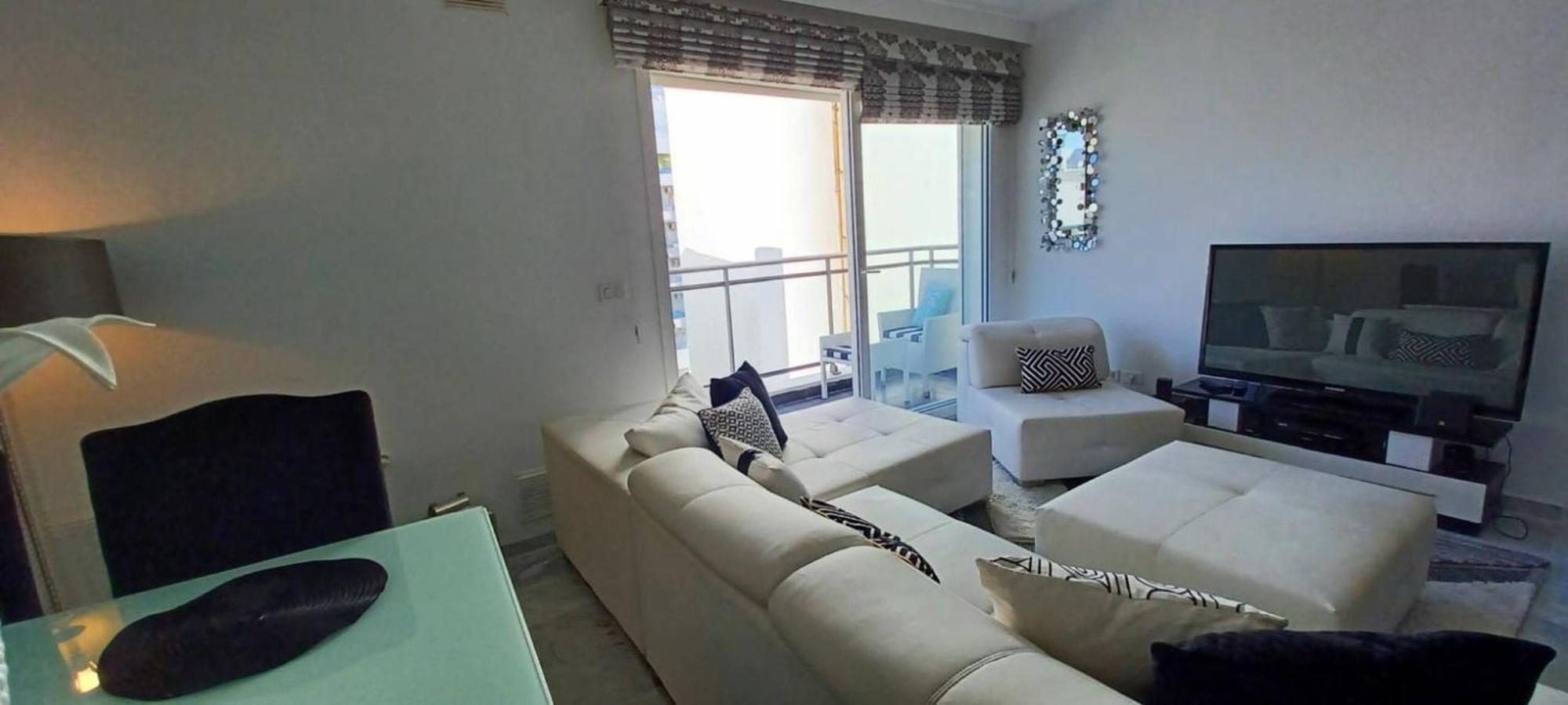 Sea Front Luxury Living In Apartment *